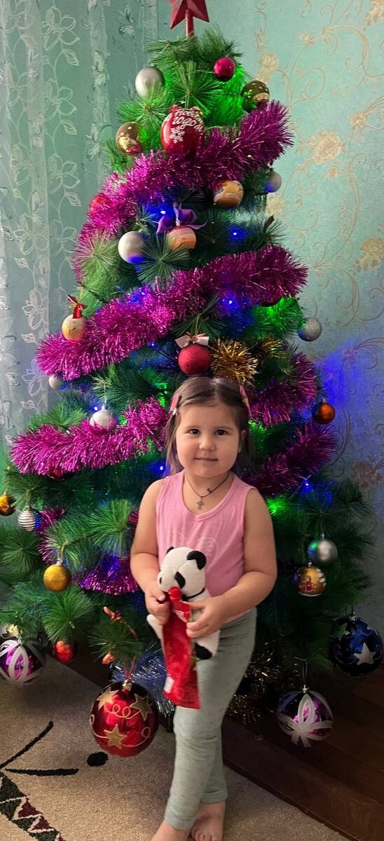Куда без Ани то😄