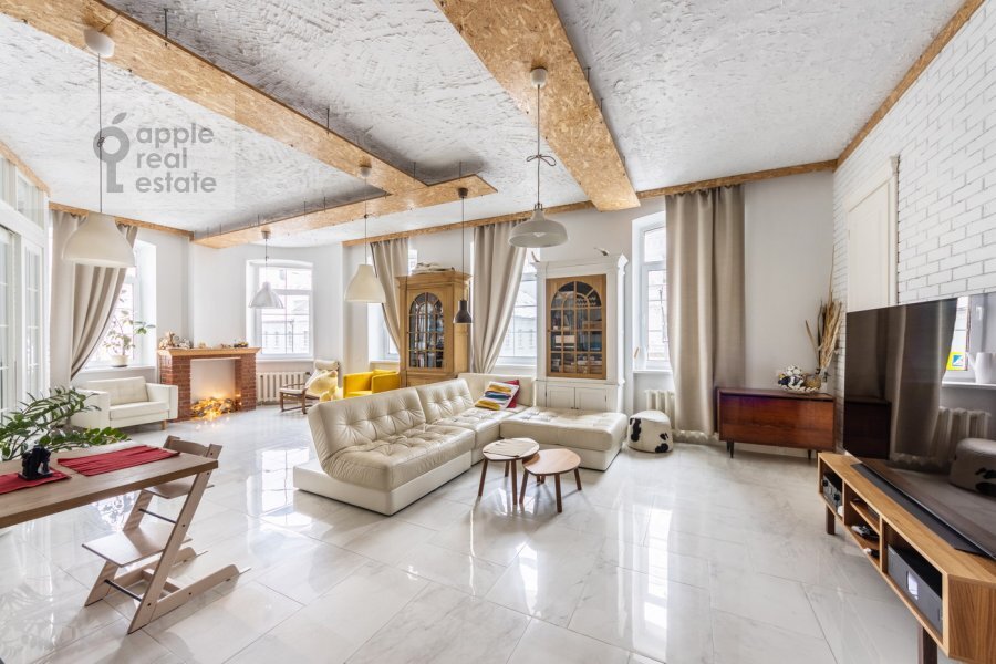 Фото из архива Apple Real Estate