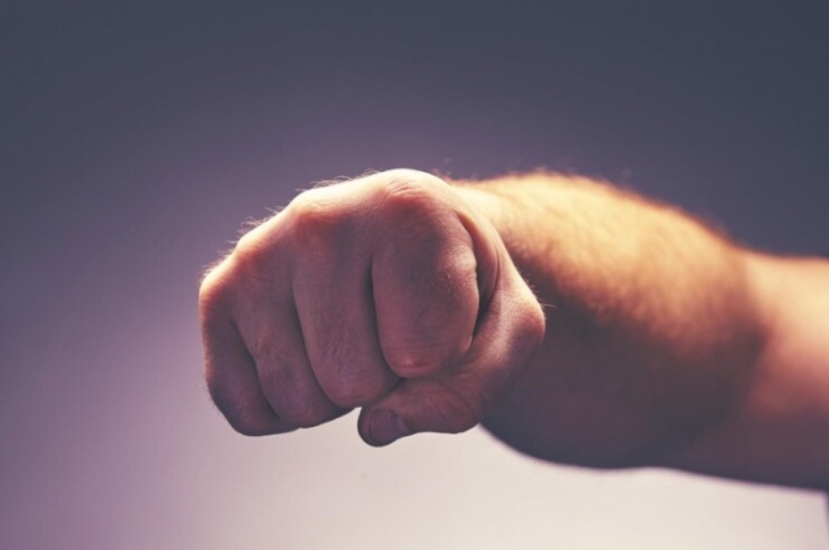    В красноярском баре, расположенном в центре города, жестоко избили мужчину