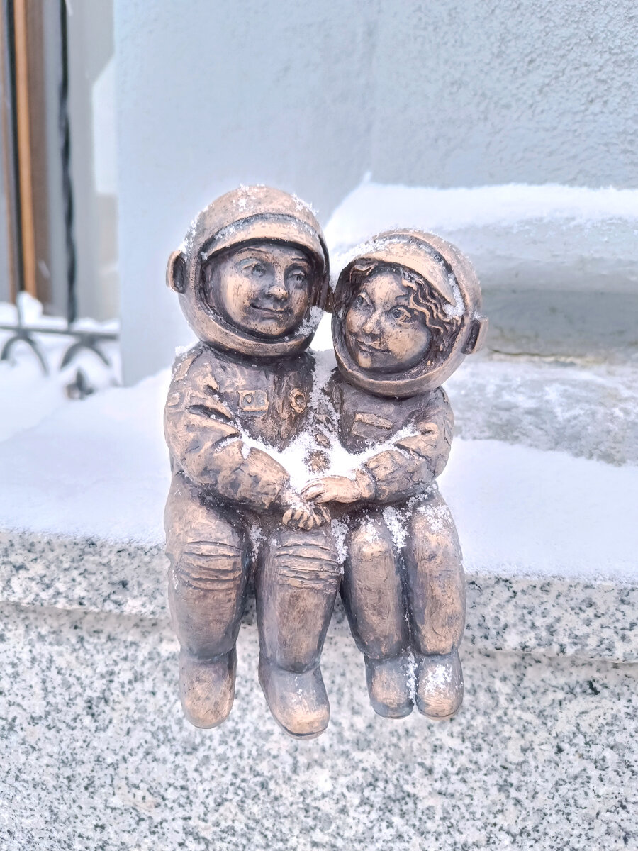 Памятник космонавтикам