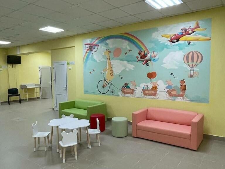    Денис Паслер: В Кувандыке открыли детскую поликлинику после капремонта Белов Михаил Александрович