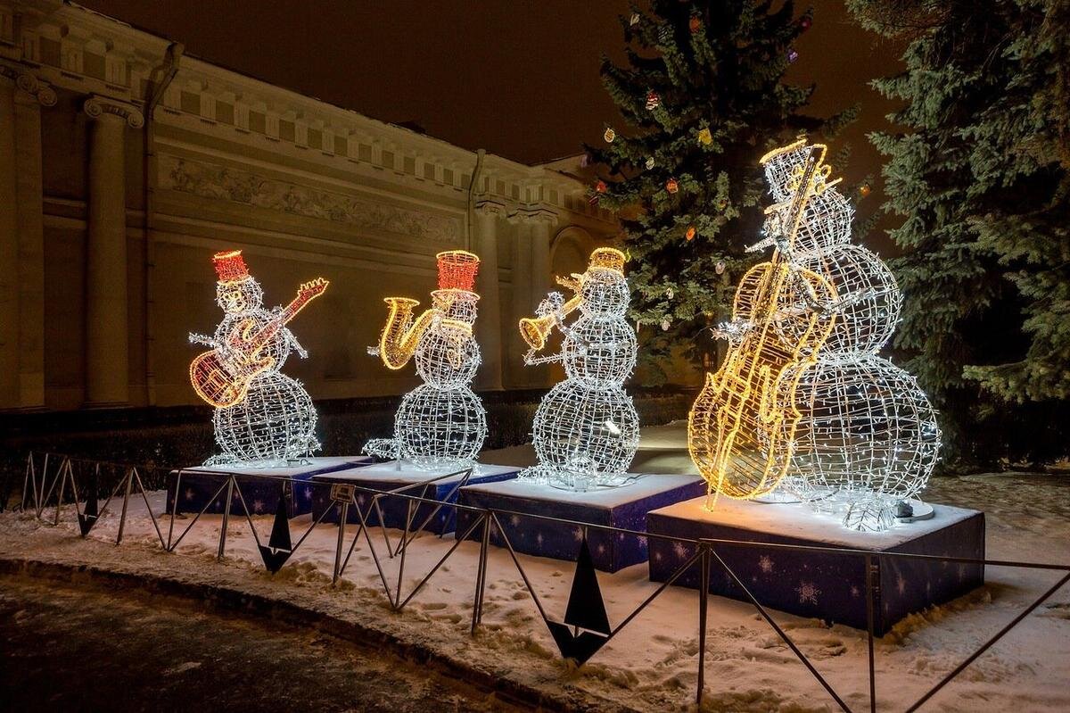 новогодние экскурсии. новогодняя экскурсия детская. новогодние гуляния в питере. рождественские каникулы в питере. каток в лапландия парк в спб.
