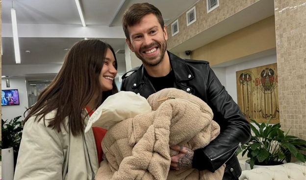 Карина Истомина и Федор Смолов. Соцсети