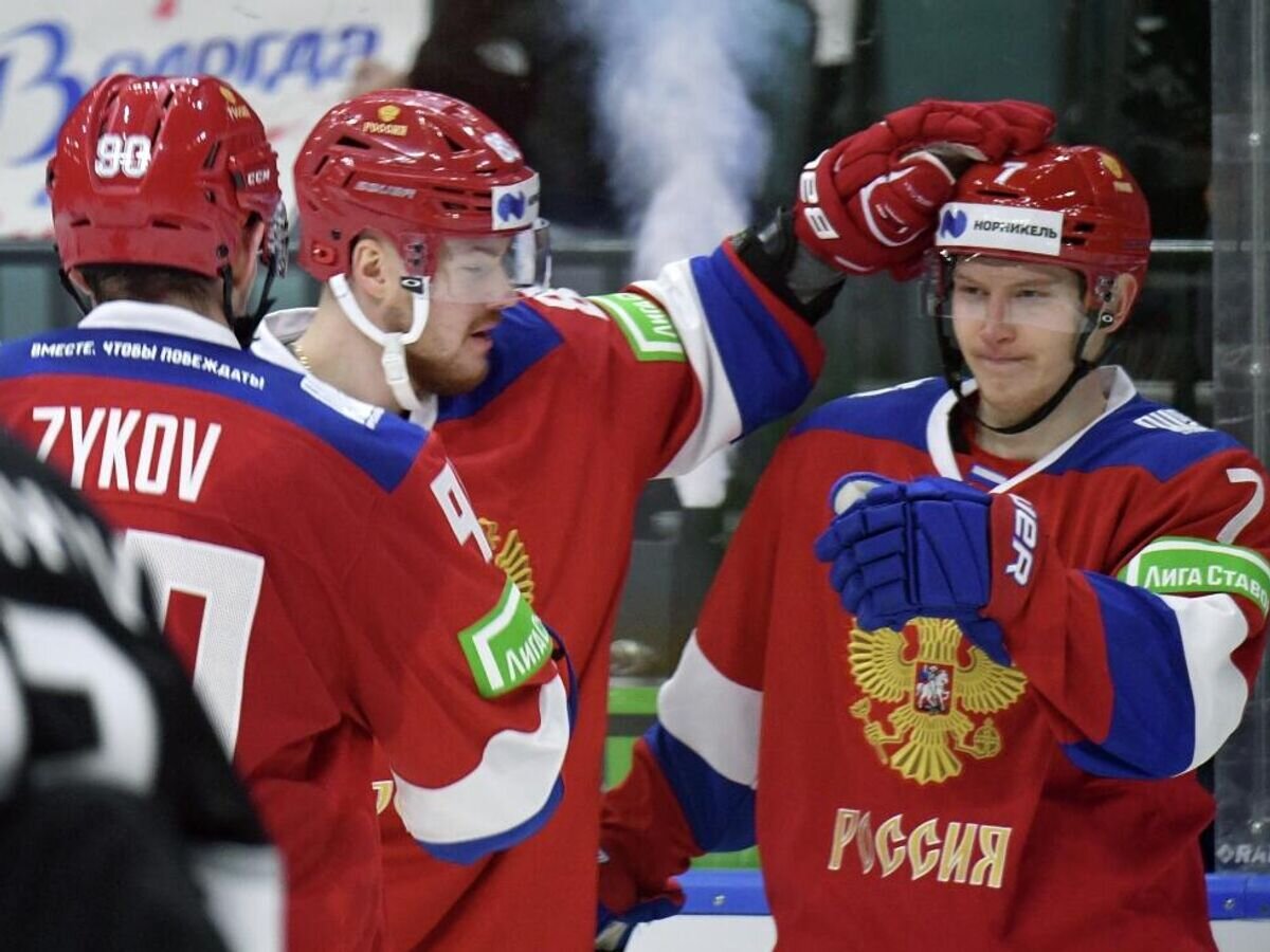    Матч турнира "Кубок Первого канала" между сборными командами "Россия 25" и "Звезды и ВХЛ".© РИА Новости / Алексей Даничев