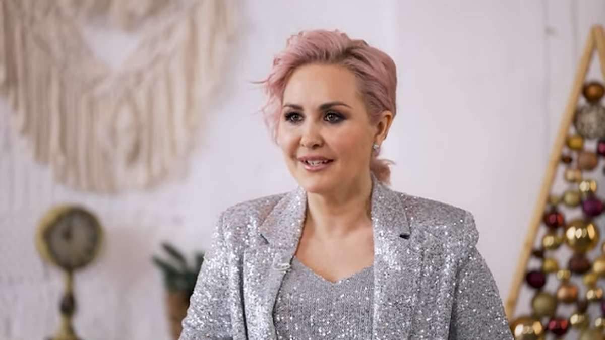 49-летняя Василиса Володина сменила имидж, как вам?