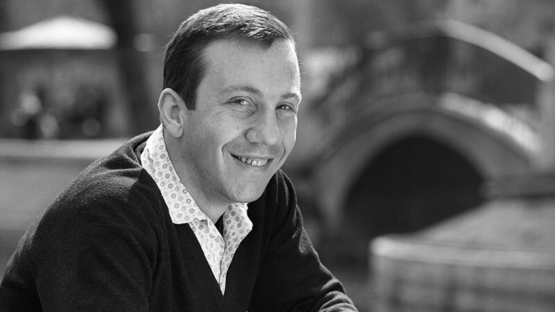 Савелий Крамаров