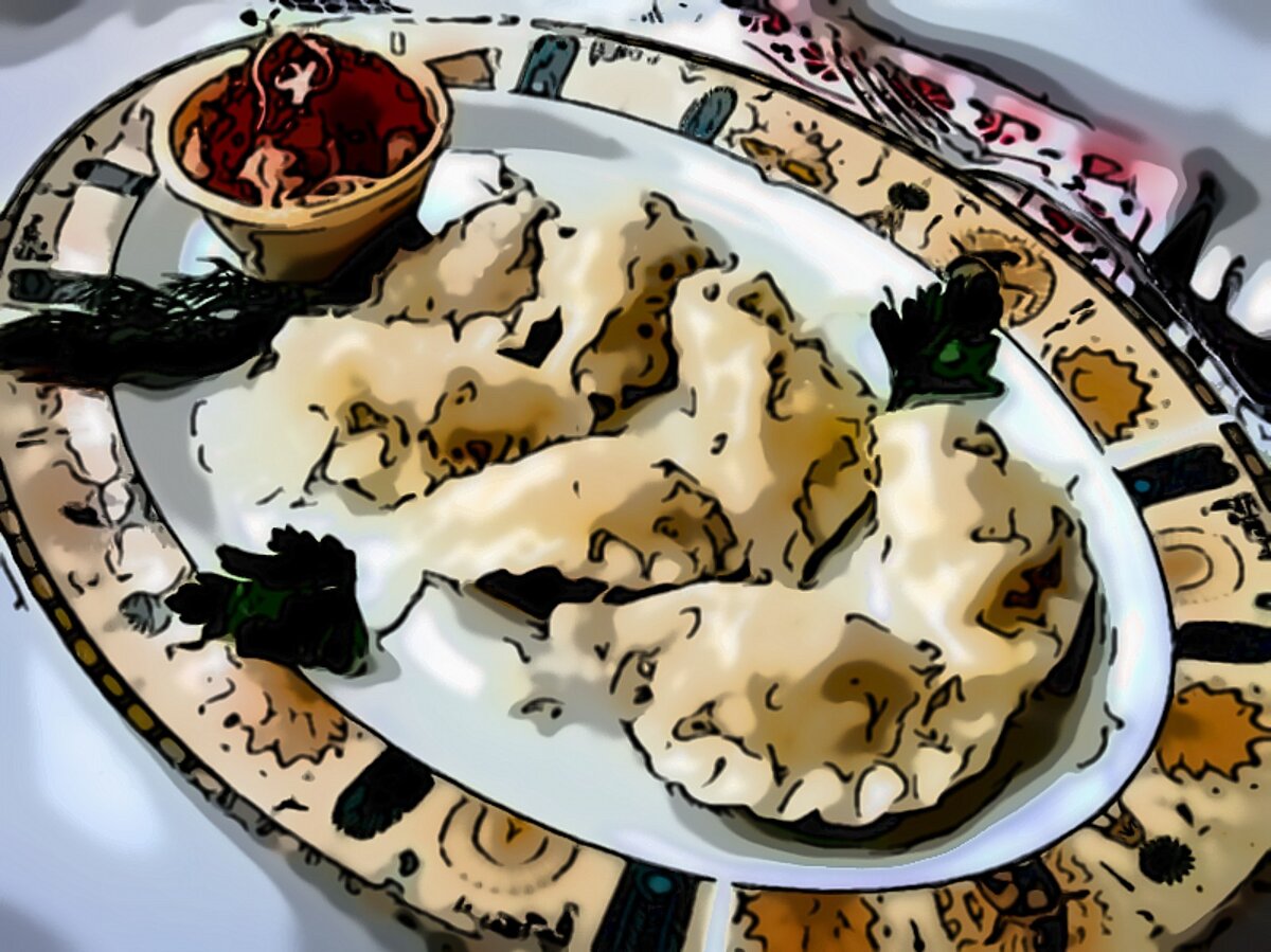 Пельмени с креветками и сыром