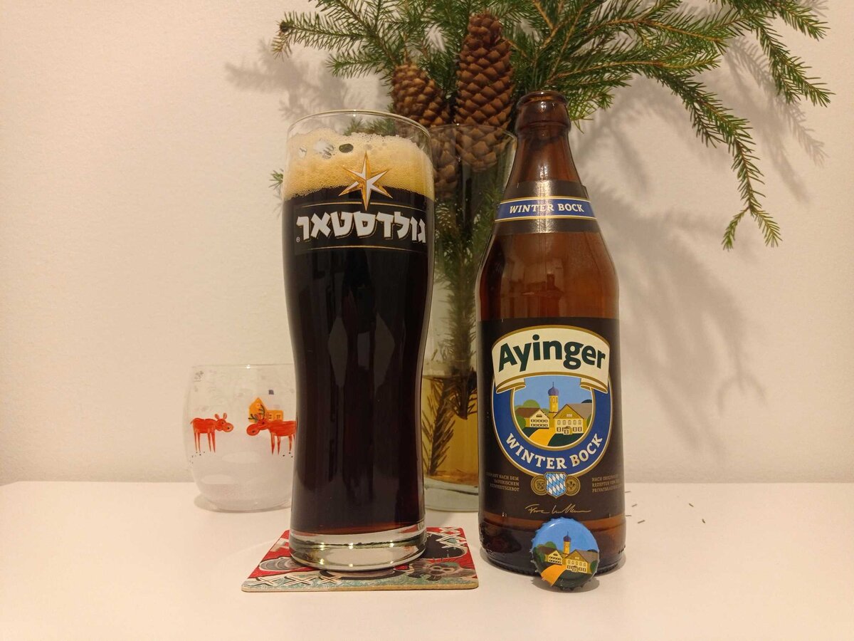 Ayinger Winter Bock в стакане. Фото автора