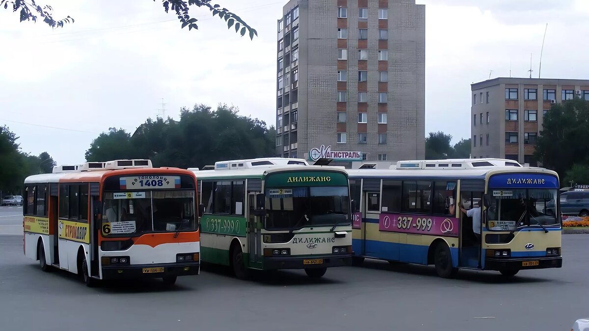 Автовокзал уссурийск. Hyundai super aerocity. Автобус 16. Уссурийский автобус. Автобус уссурийск.
