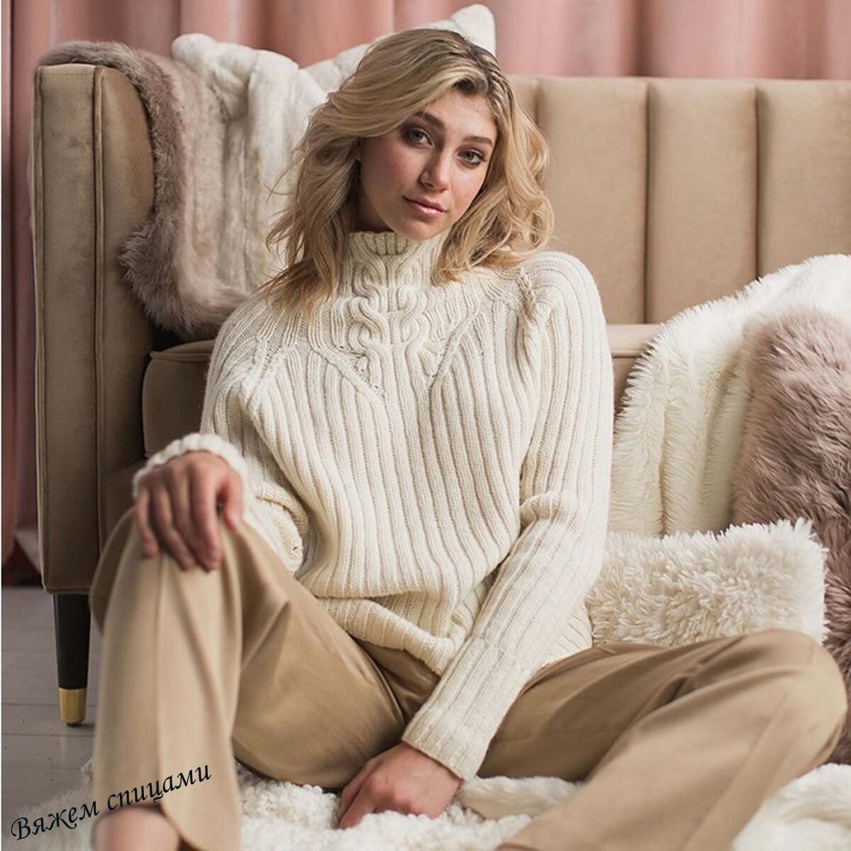 
Стильный свитер Highland Raglan от дизайнера Allison Jane. 
