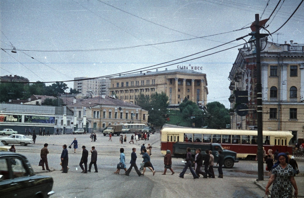 Казань 80 е. Казань в 1960 году. Казань в 70 е годы. Улица Декабристов Казань 70е. Казань СССР.