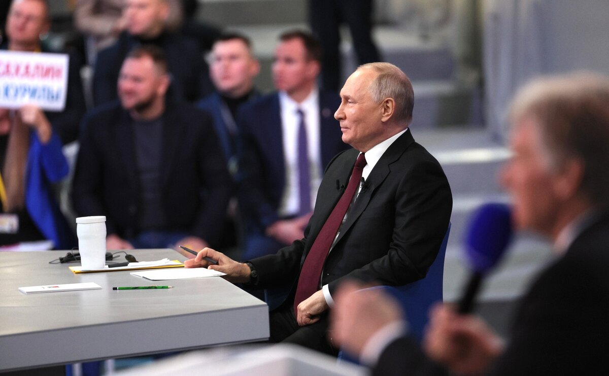 © KREMLIN POOL/GLOBALLOOKPRESS