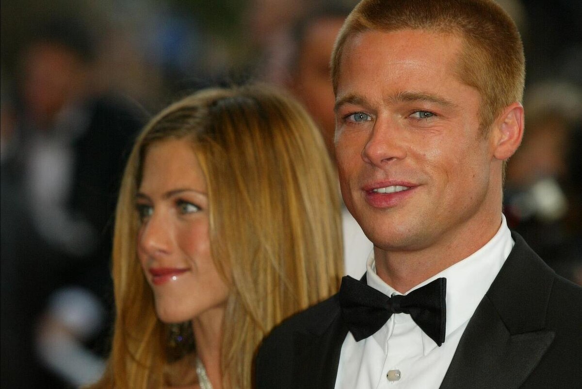    Брэд Питт и Дженнифер Энистон Legion-Media