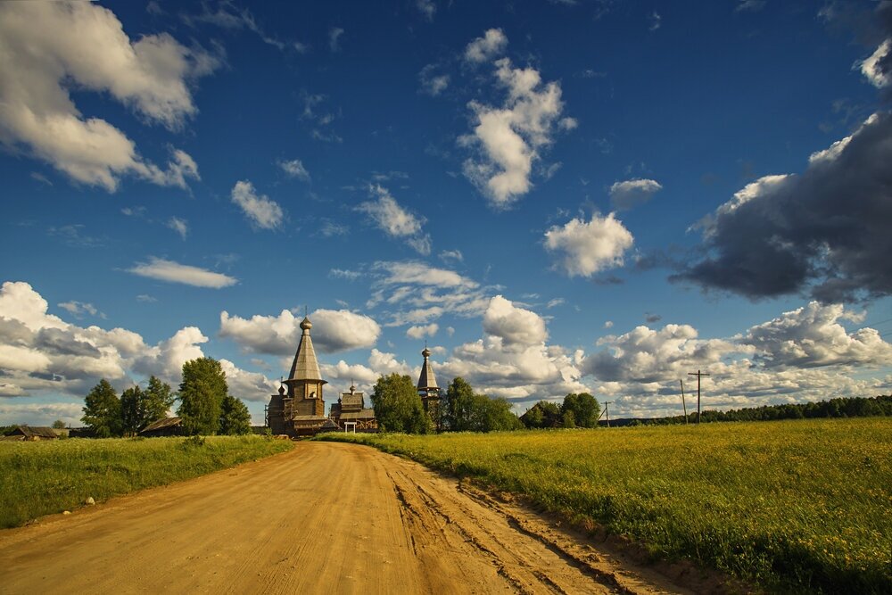 Храм в поле