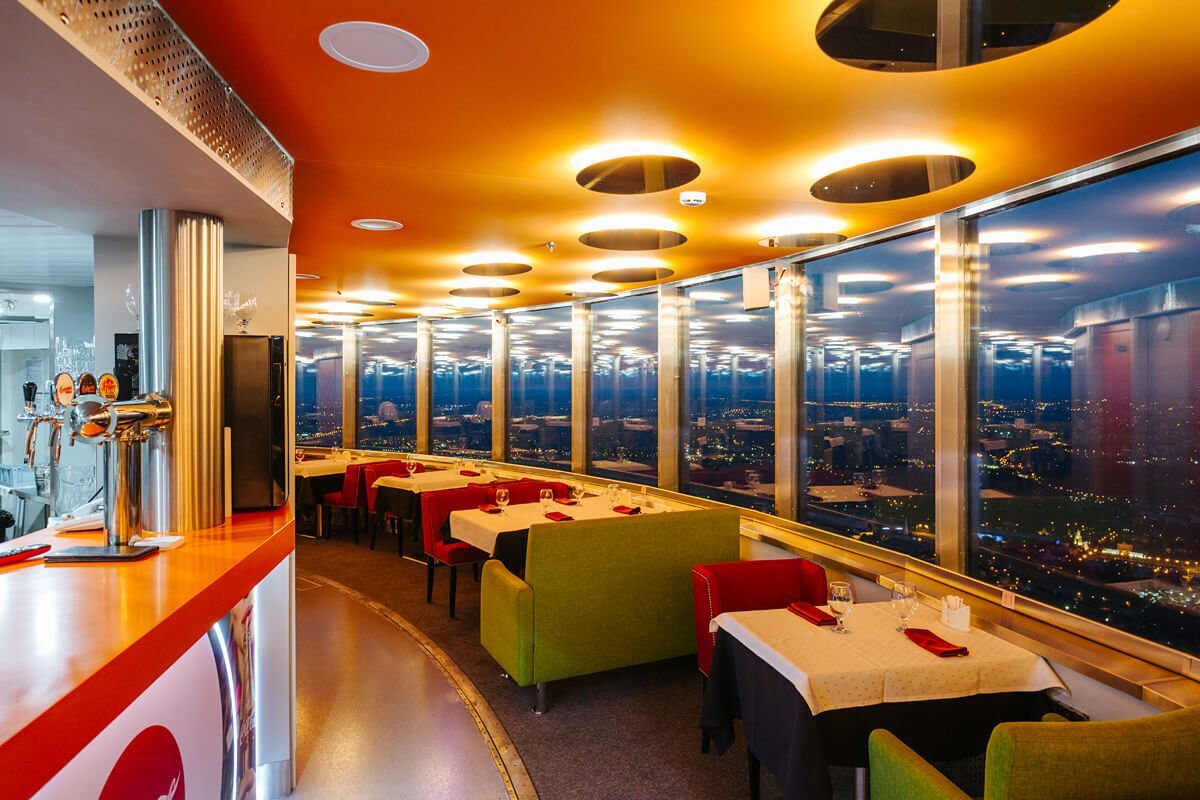 ресторан седьмое небо в останкино. останкинская башня ресторан. 7 небо телебашня. останкинская телебашня ресторан седьмое небо. останкинская башня ресторан.