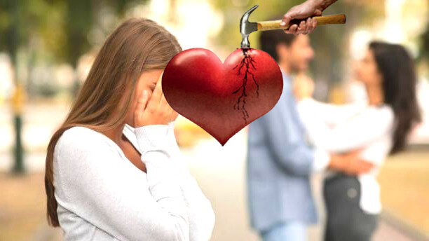 Переписки и встречи продолжались. При этом муж был достаточно нежен дома