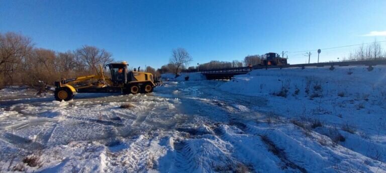    В Абдулинском городском округе временно закрыт участок дороги Андрей Севостьянов