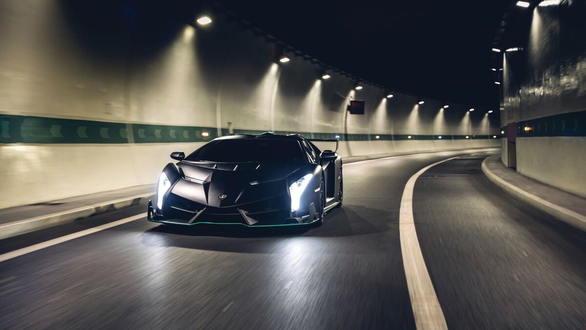    Lamborghini Veneno   
Lamborghini