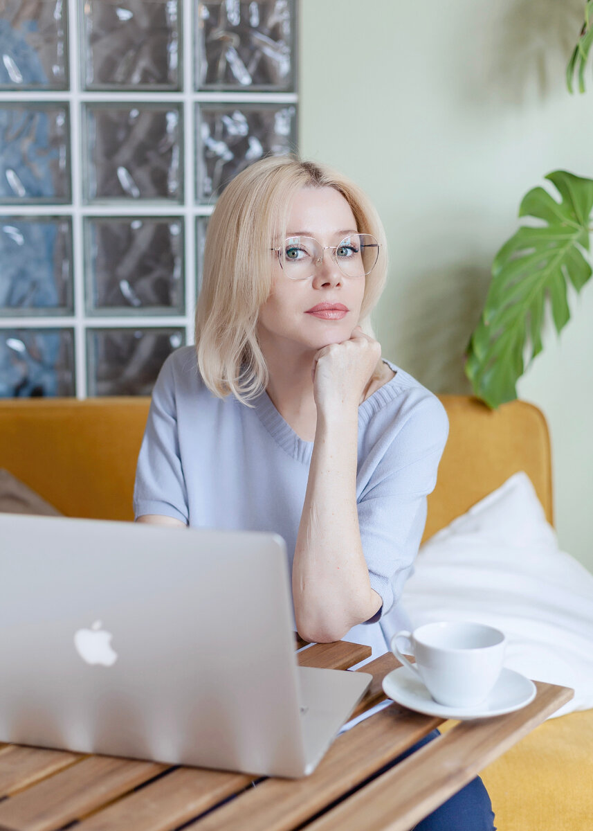 Мария Тафье, нутрициолог, психолог, автор канала "Хорошеем после 40...". Похудела на 58 кг, 45 лет. Фото автора. 