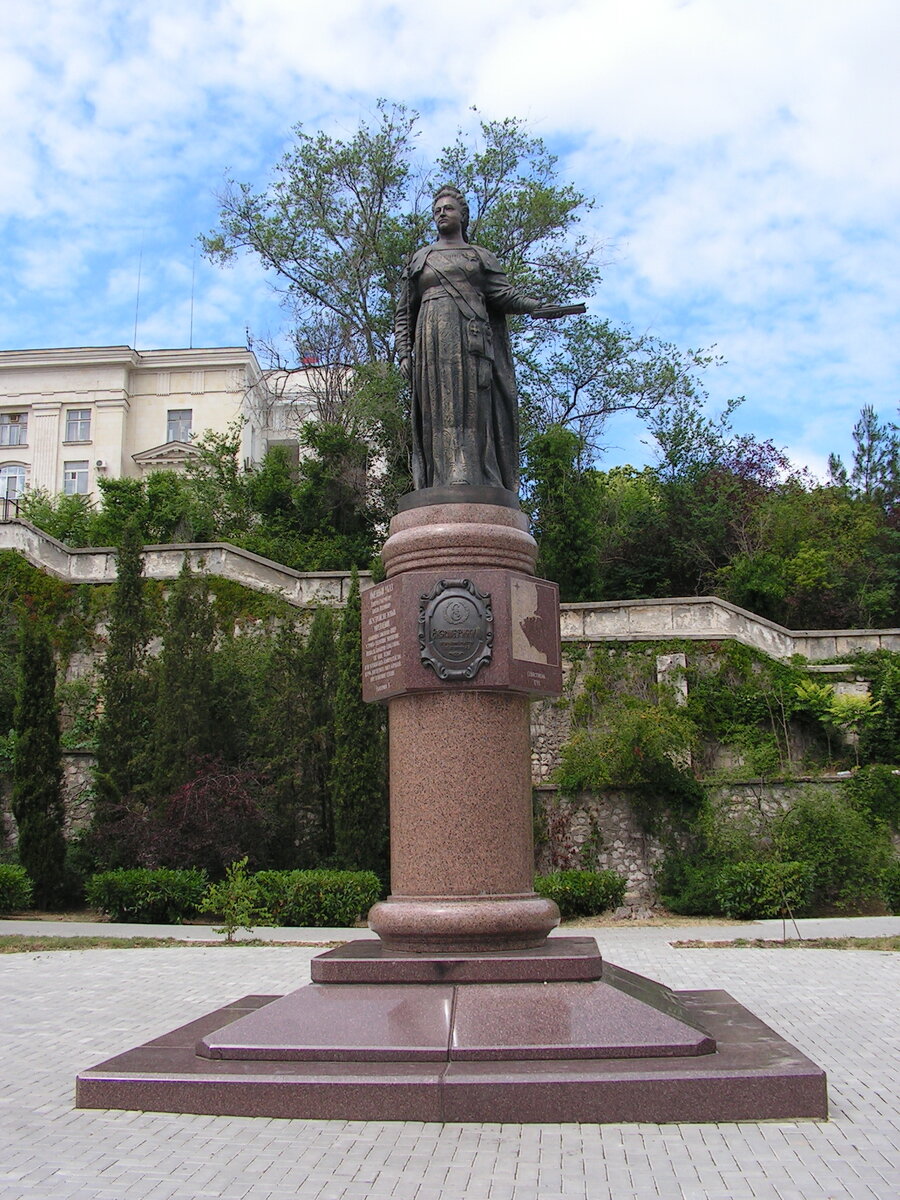 Севастополь. Памятник Екатерине II.