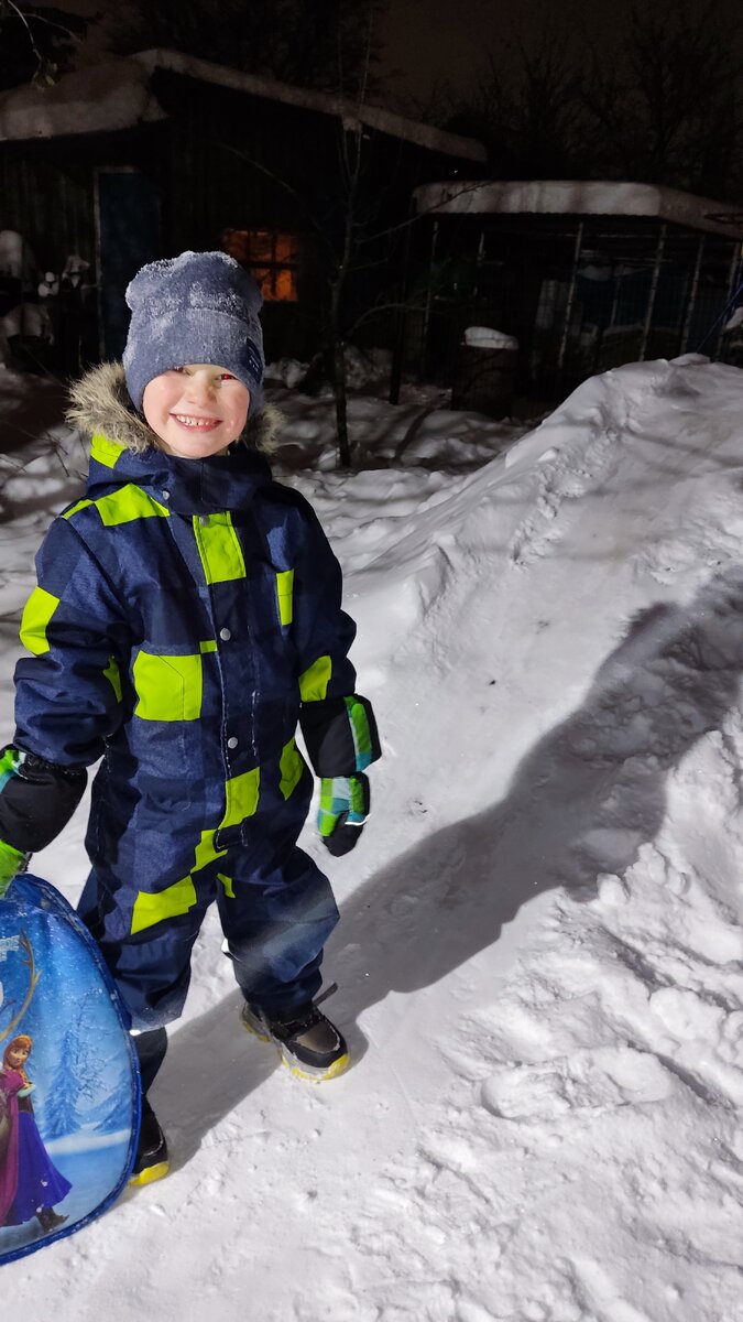 Тихон на горке. 