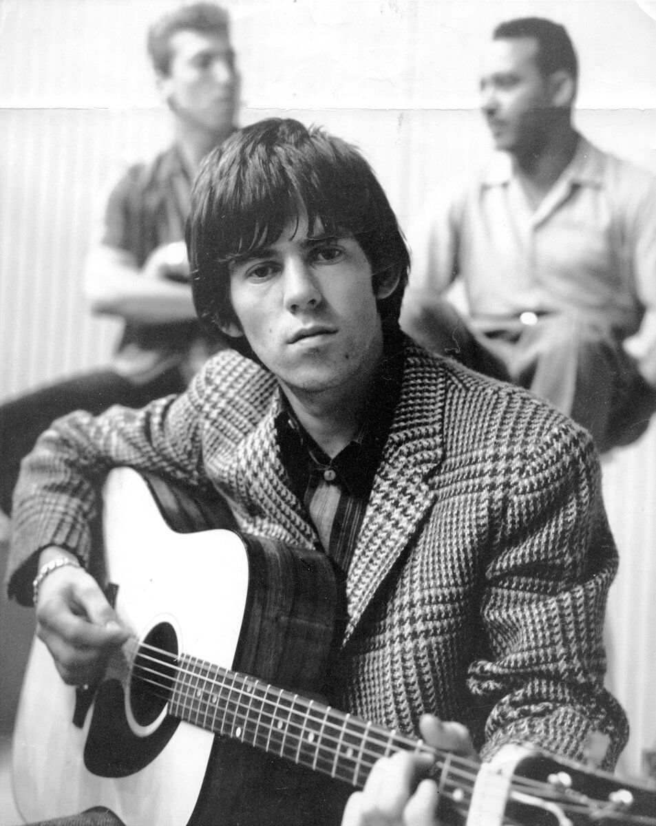    В начальной школе он учился с ещё одним музыкантом The Rolling Stones — Миком Джаггером / Gettyimages.ru