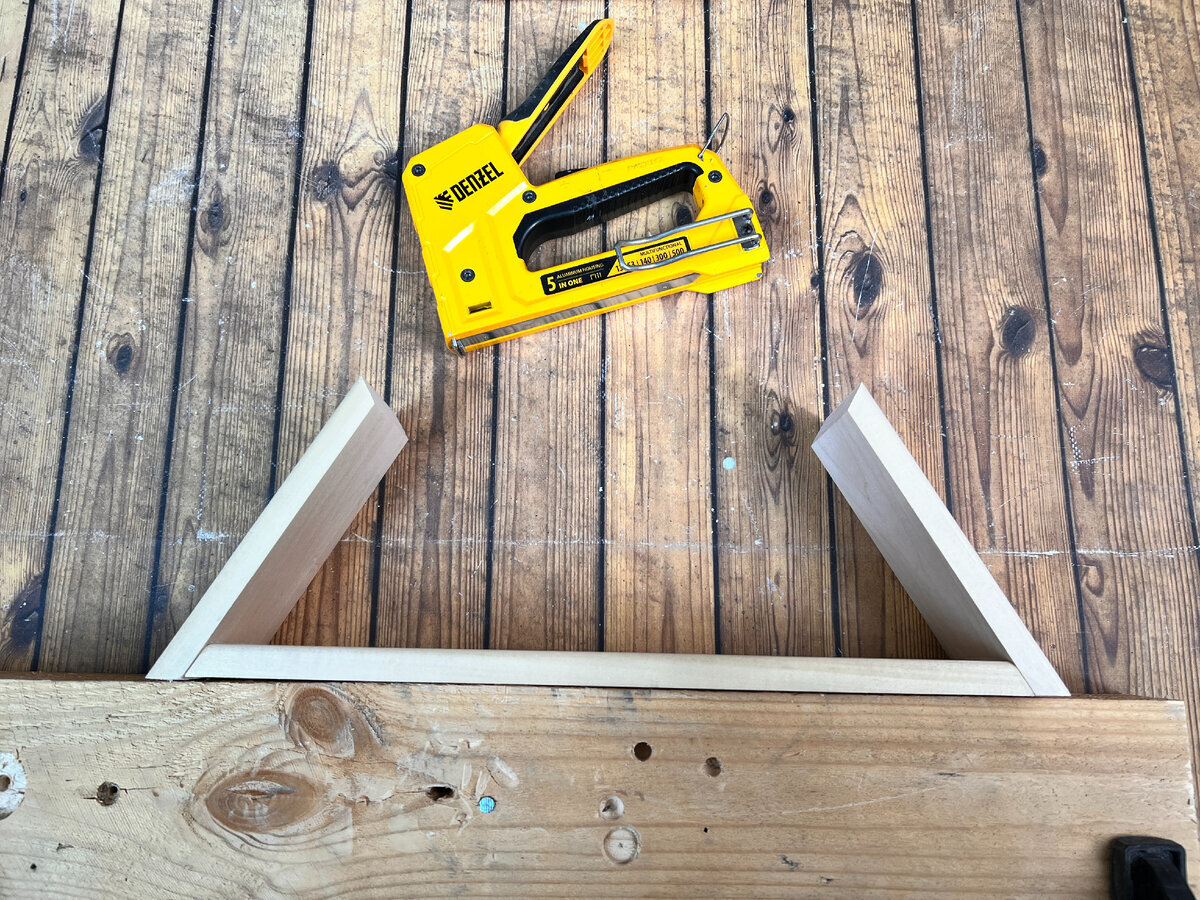 С приближением праздничного сезона многие стремятся придумать нечто особенное и оригинальное для украшения дома.-6