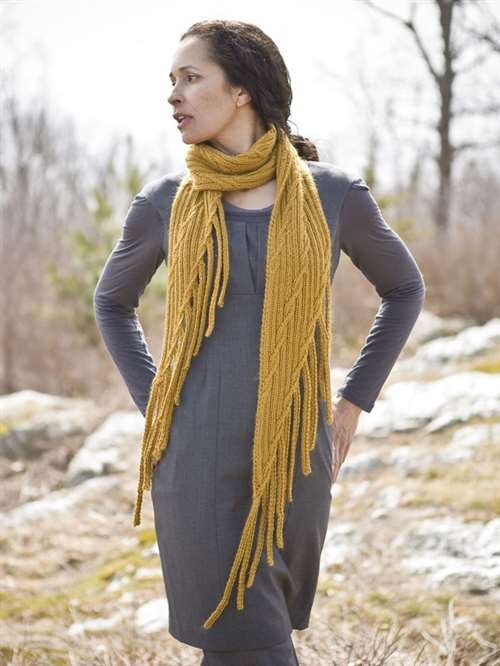 Многоцветный шарф-платок с веерными мотивами