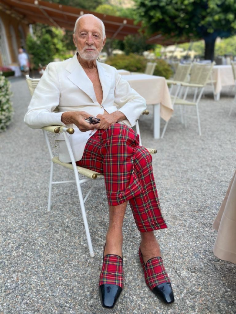    Умер бывший художественный руководитель Balenciaga Лоренцо Рива (фото 1)