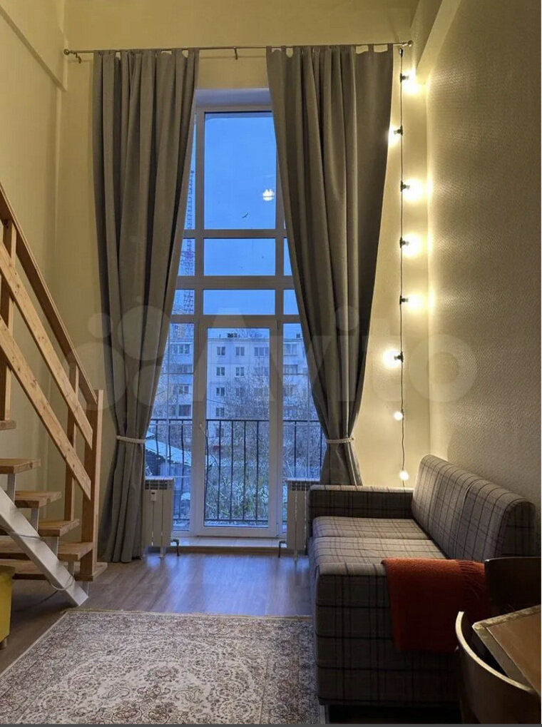    Двухуровневая квартира за 10 тысяч рублей в сутки сделана в стиле хюгге