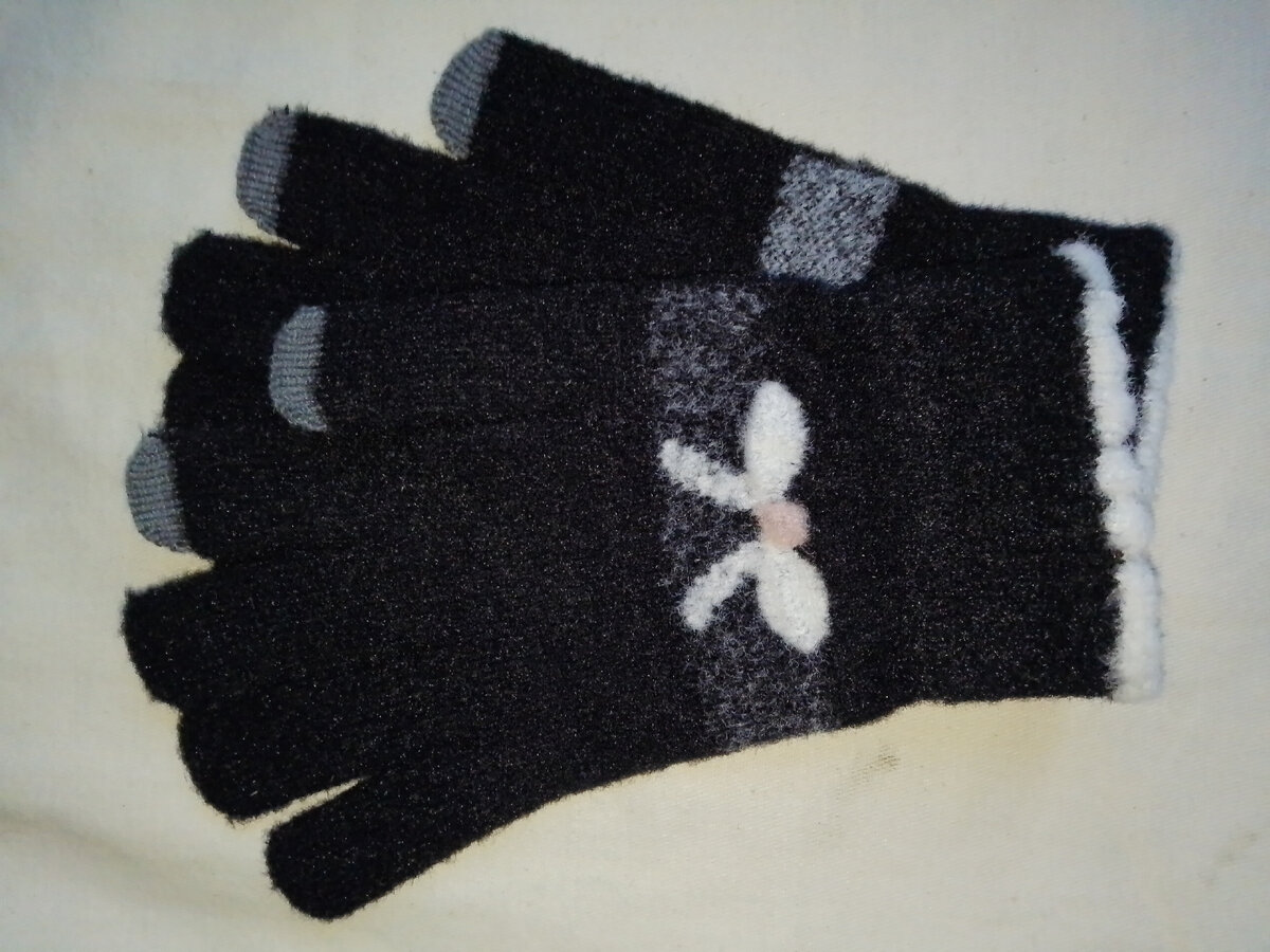 Дочкины перчатки