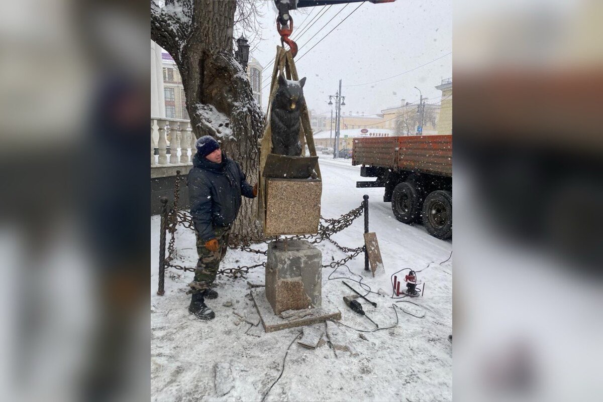    Скульптура «Кот ученый» переедет на Беловку к памятнику Пушкина Марина Шарт