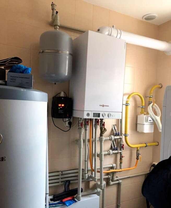 Индивидуальный дом. Газовый котел VIESSMANN Vitopend 100-W, 24 кВт