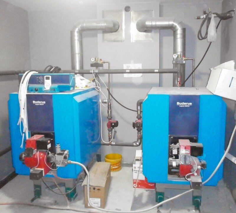  Индивидуальный дом. Два газовых котла BUDERUS Logano GE315 
