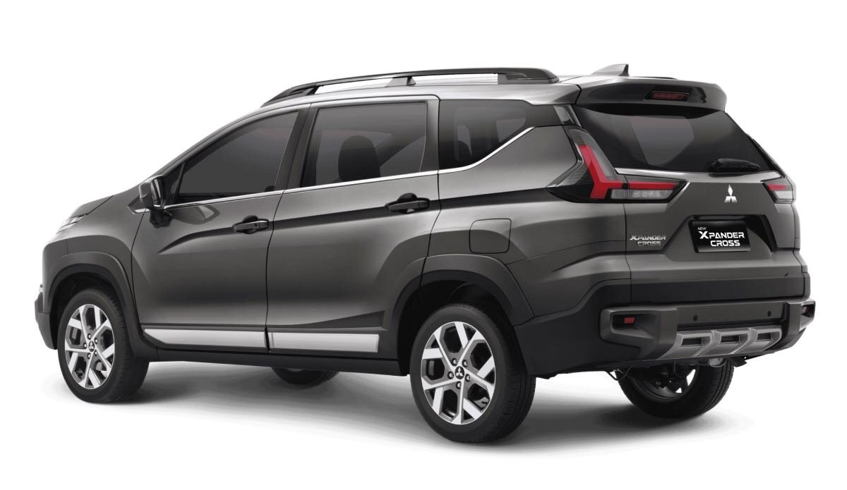 Xpander mitsubishi. Митсубиси Xpander Cross 2023. Mitsubishi Xpander Cross. Митсубиси Хпандер кросс 2022. Mitsubishi Mitsubishi Xpander