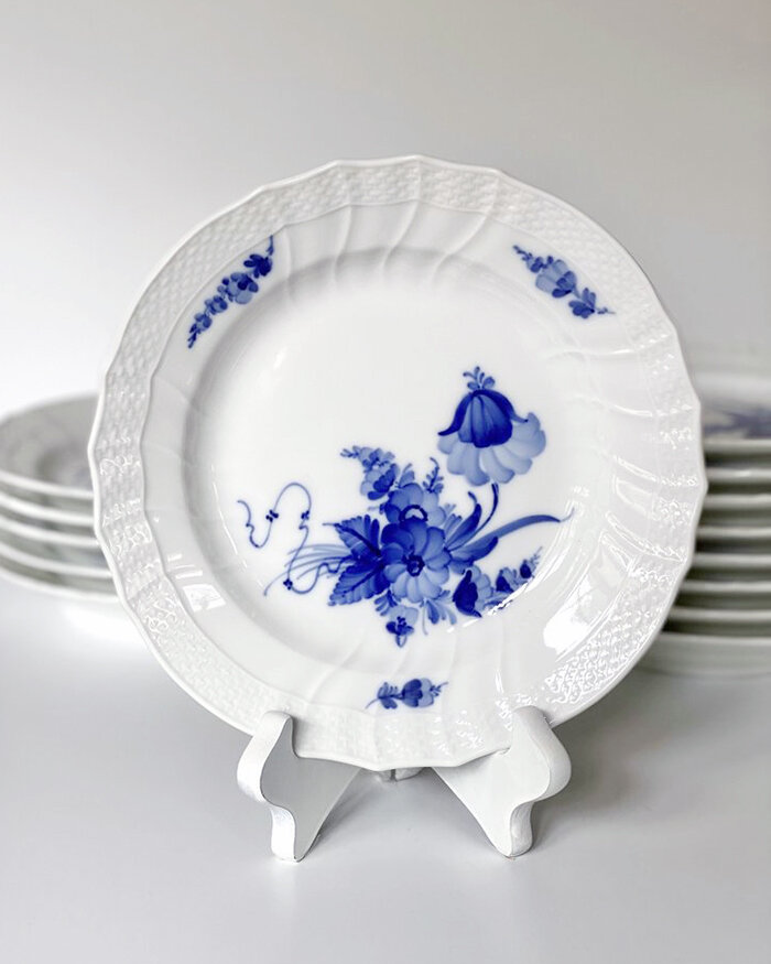 ������ �Blue flower�. ������ �������� �� ����. Royal Copenhagen, ����� 