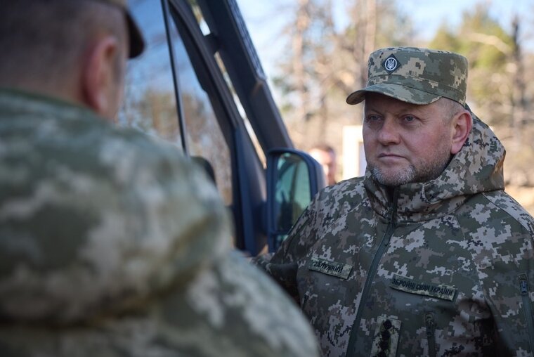    Устройство, найденное в кабинете Залужного, не могло передавать сигнал или собирать информацию, заявил Лещенко