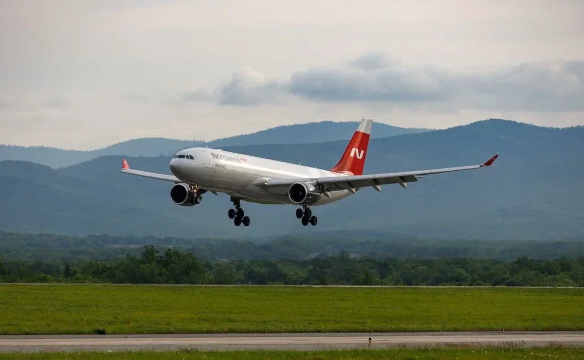    Авиавласти Норвегии пустили в своё воздушное пространство борт российской авиакомпании