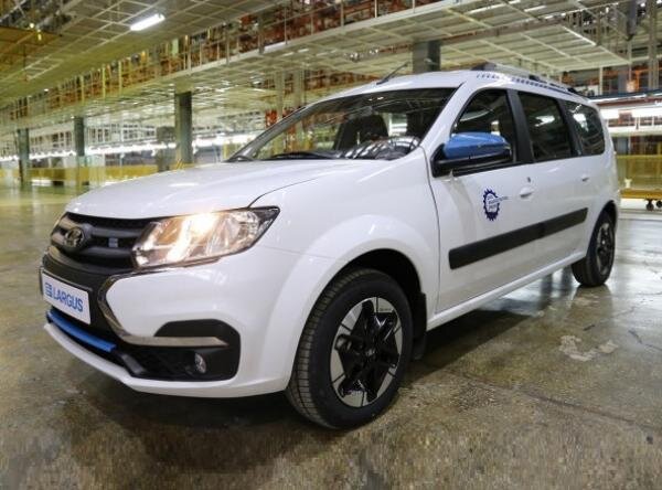     Lada e-Largus. Фото "АвтоВАЗа"