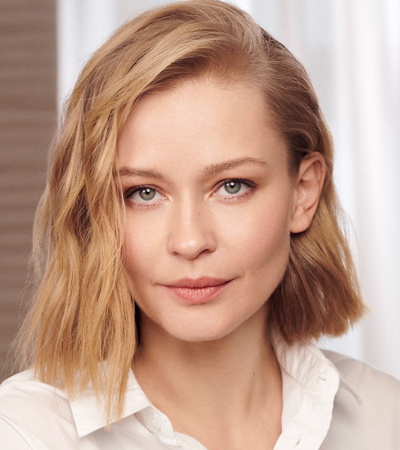 Пересильд юлия пересильд. Персильд википедия. Пересильд и абрамович. Юлия пересильд. Юлия пересильд.