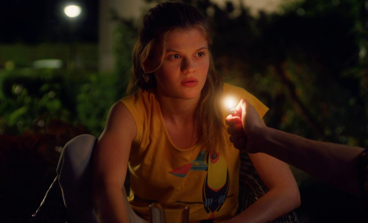 Кадр из фильма Fifi. Режиссеры: Jeanne Aslan и Paul Saintillan. Оператор: Alan Guichaoua. Производство: Centre National du Cinéma, Ciné, Cinécap 5, Cinéfeel Dotation, Haïku Films, Métropole du Grand Nancy, Région Grand Est, Région Ile-de-France