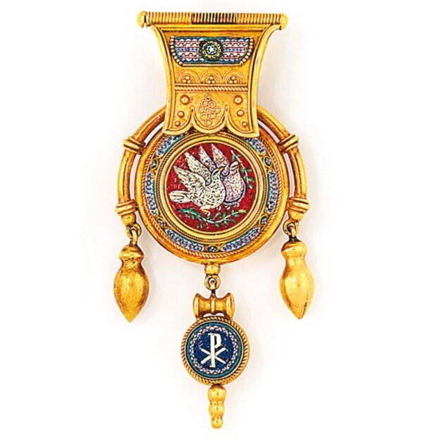 Среди ювелирных украшений XIX века есть категория изделий, которые относят к так называемому археологическому стилю.-12
