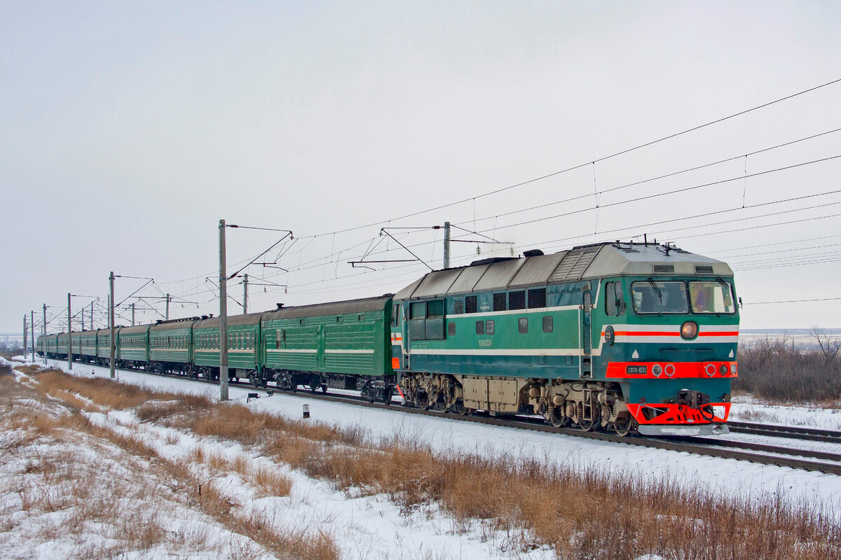 Длинный, зелёный, но пахнет ли колбасой? Лично я этот поезд не нюхал.