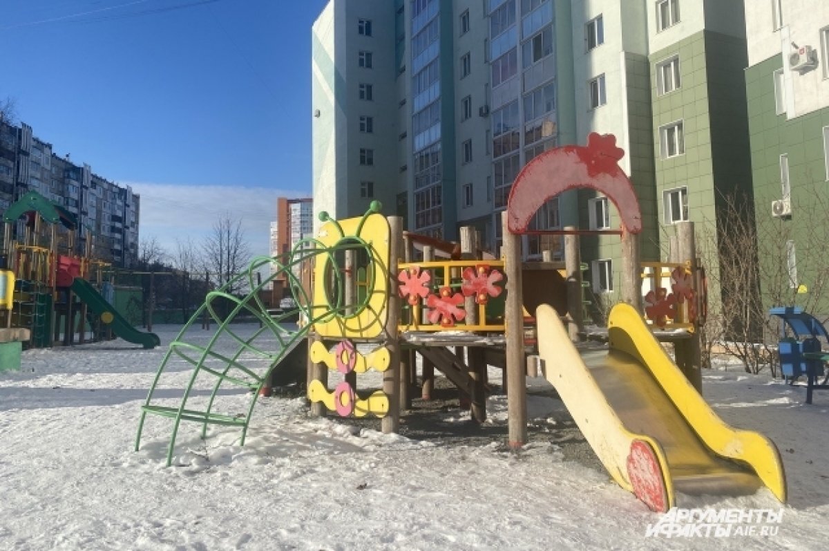    Подрядчика обяжут провести гарантийный ремонт детской площадки в Чебоксарах