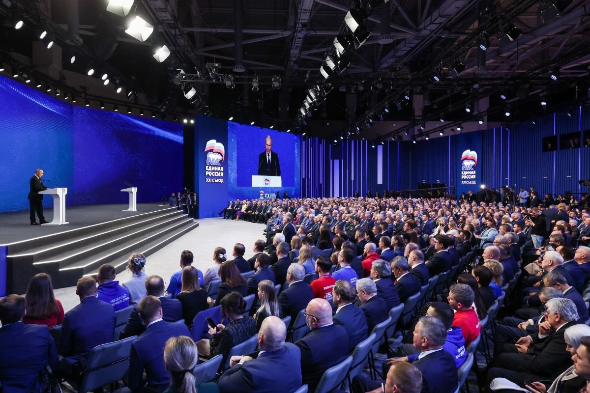    Владимир Путин: «Сегодня на каждом лежит колоссальная ответственность»