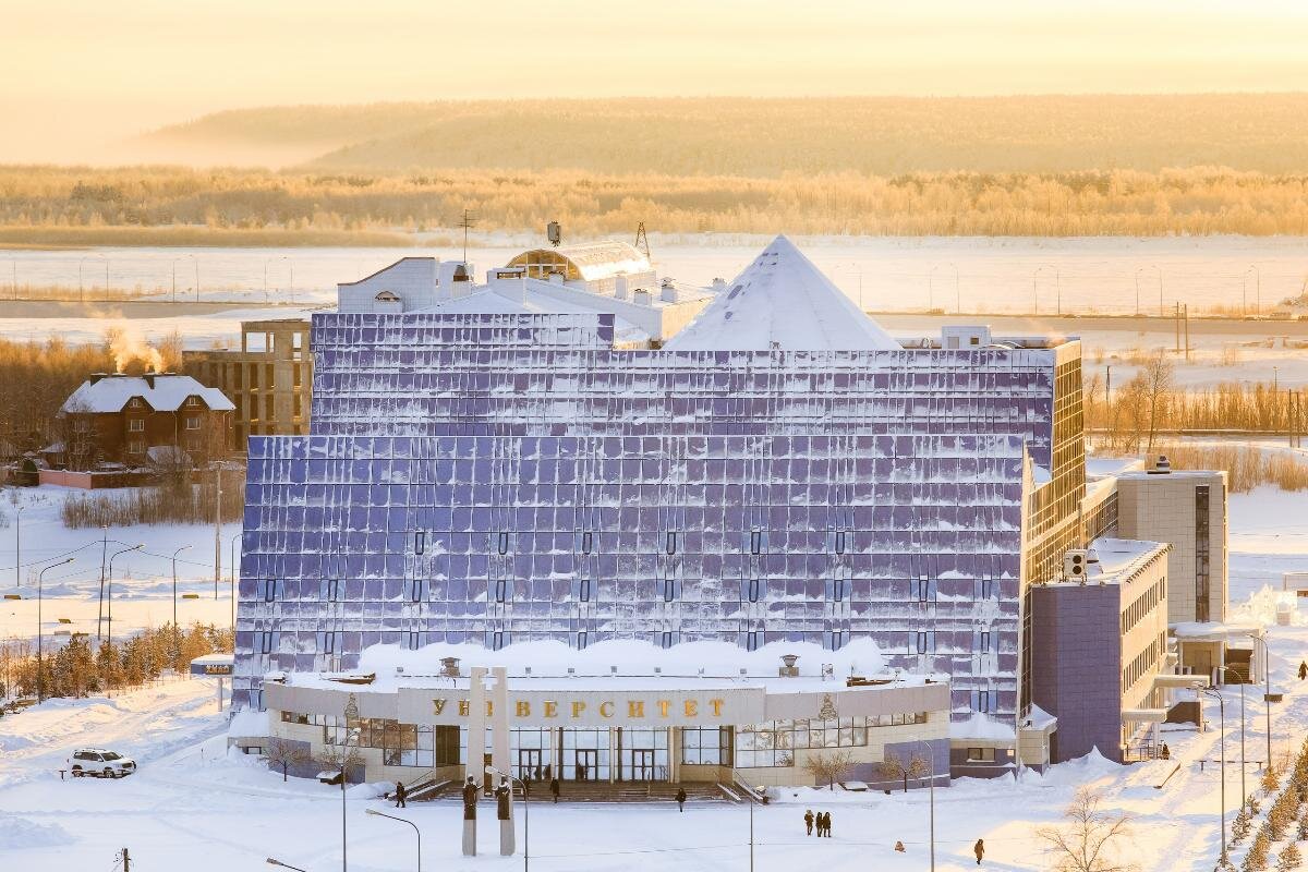    Сургутский госуниверситет признан самым безопасным вузом Югры