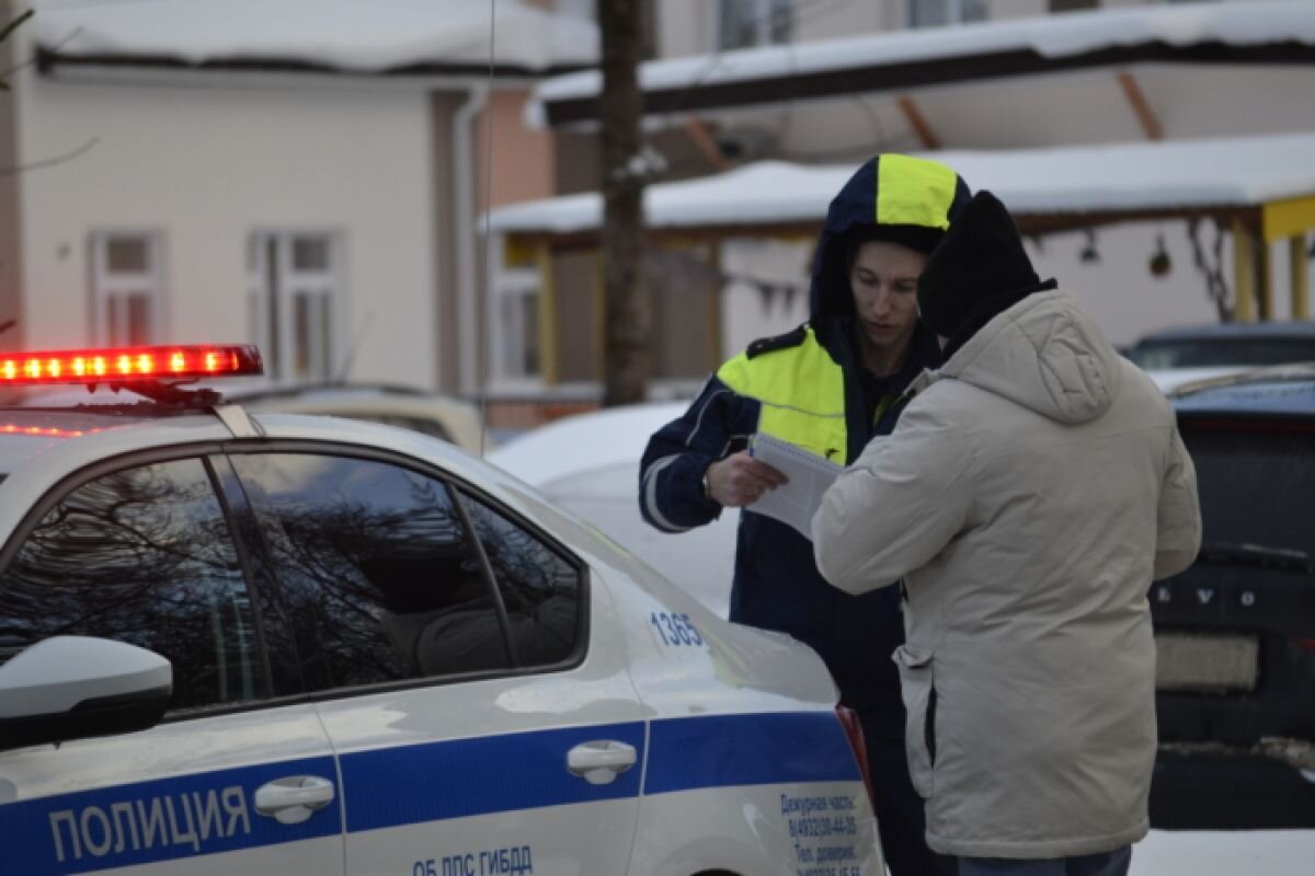 В Ивановской мэрии решили, что делать с автомобилями, мешающими службам  убирать снег | «Ивановские новости» | Дзен