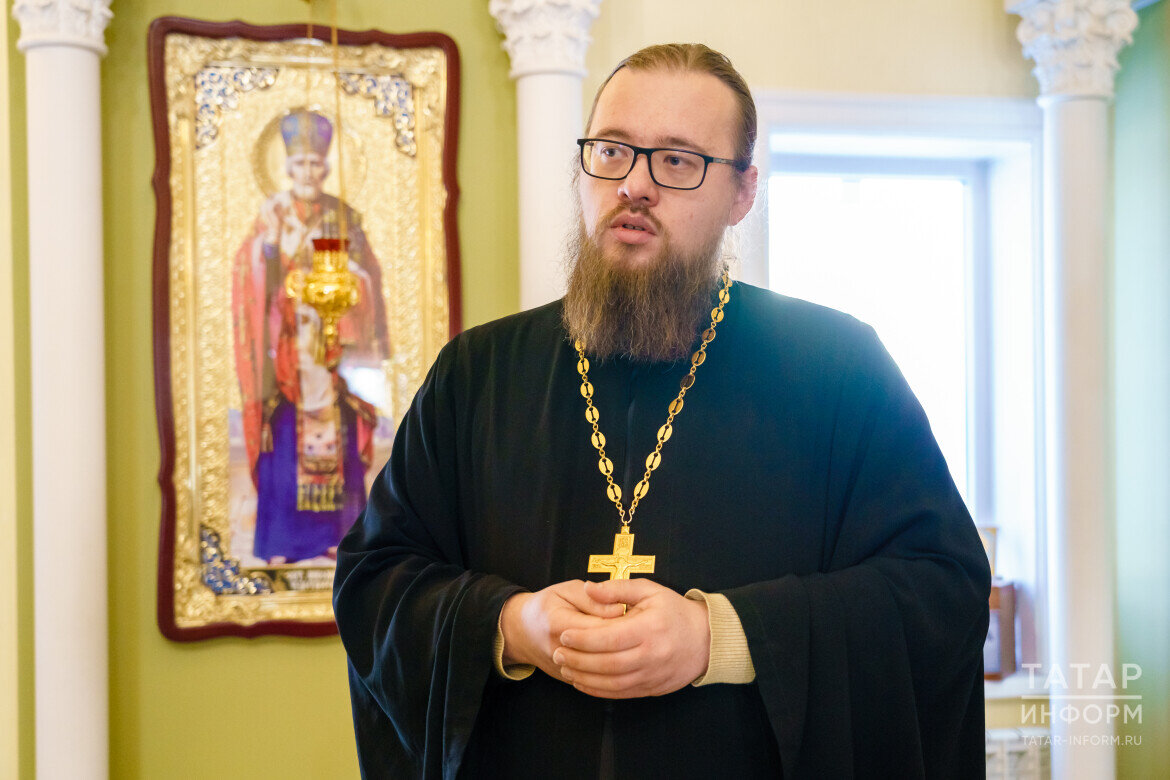 ​Александр Ермолин: «Эта дата – 19 декабря – связана со смертью Святителя Николая. Православные празднуют смерть как момент рождения в вечность». Фото: © Салават Камалетдинов / «Татар-информ»