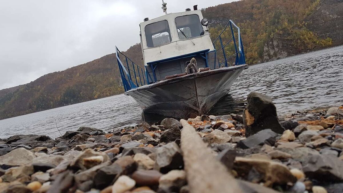 Прогулка на катере по Юмагузинскому водохранилищу
