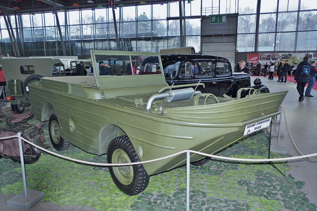 Автомобиль-амфибия Ford GPA в 1942‑1943 гг. Выпущен в количестве 12 781 ед.